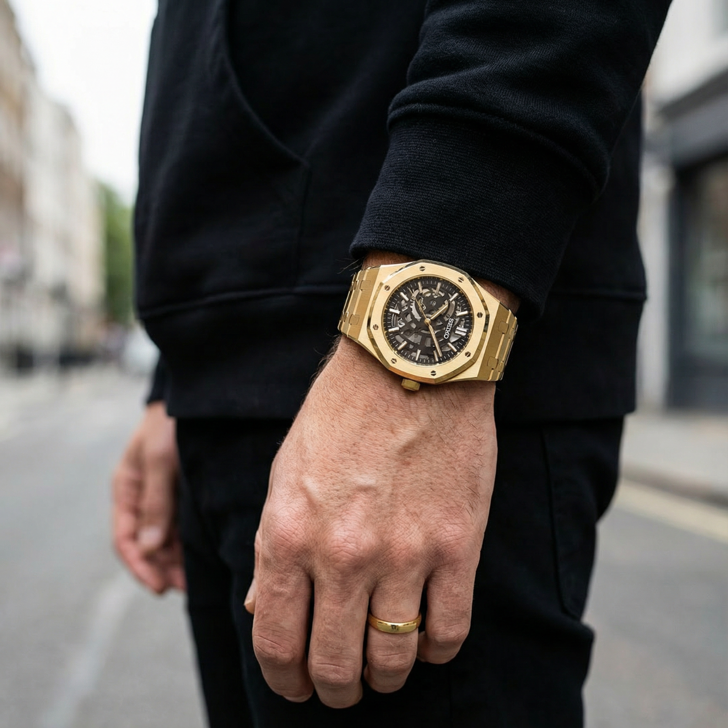 Royal Seikoak - Gold Skeleton