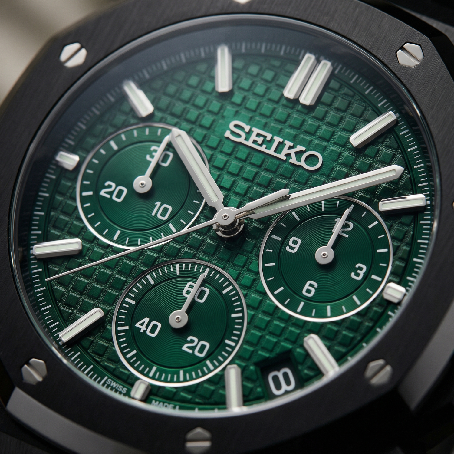 Royal Seikoak - Chrono Black Edition Green
