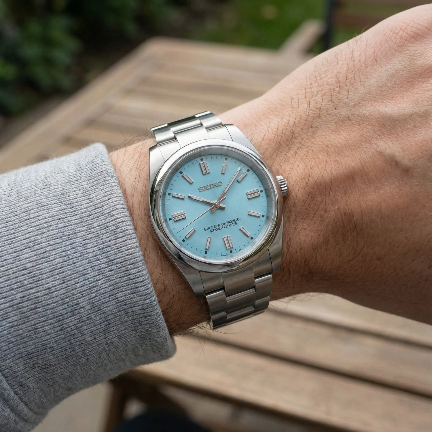 Oysteiko - Tiffany Blue