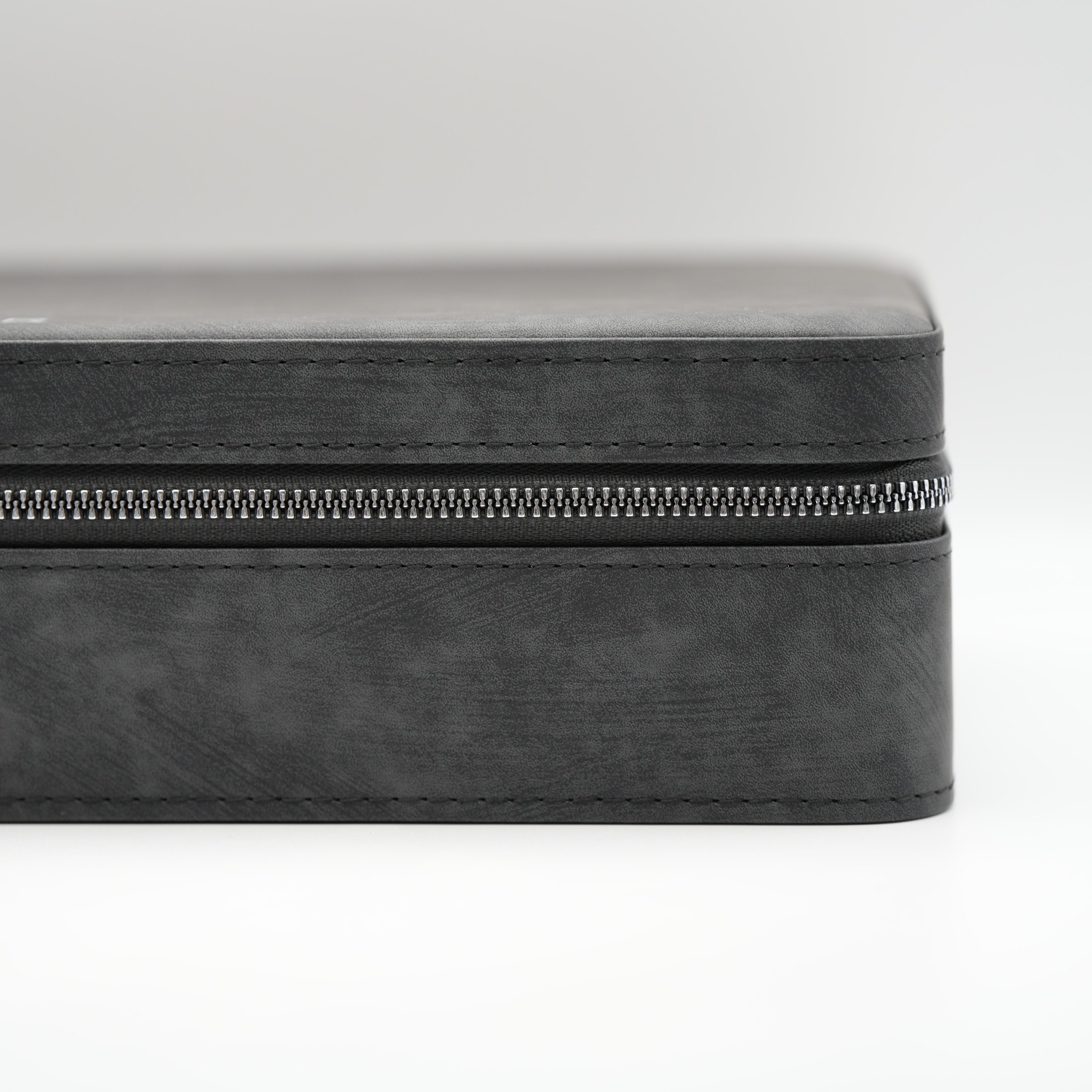 Orliér VaultCase – 12 Slots