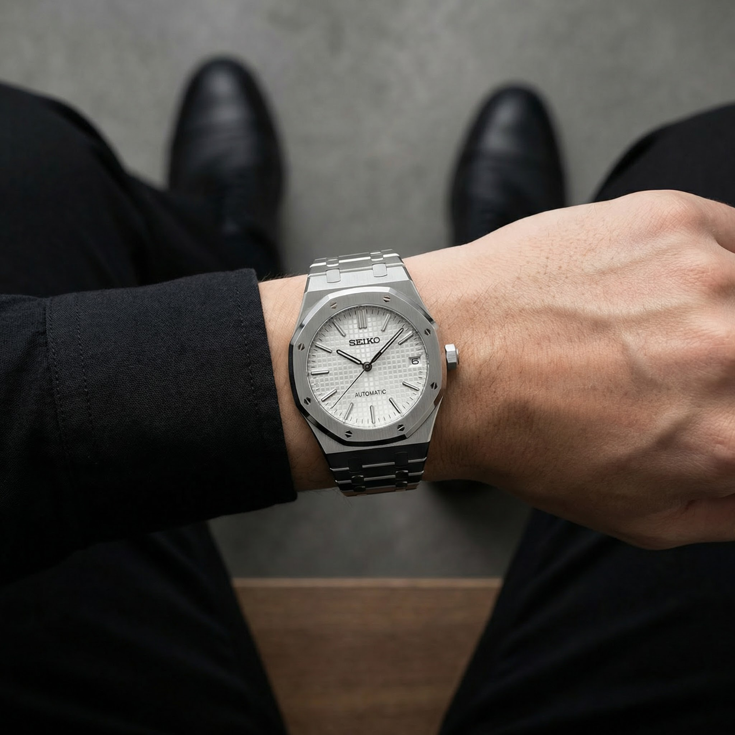 Royal Seikoak - White