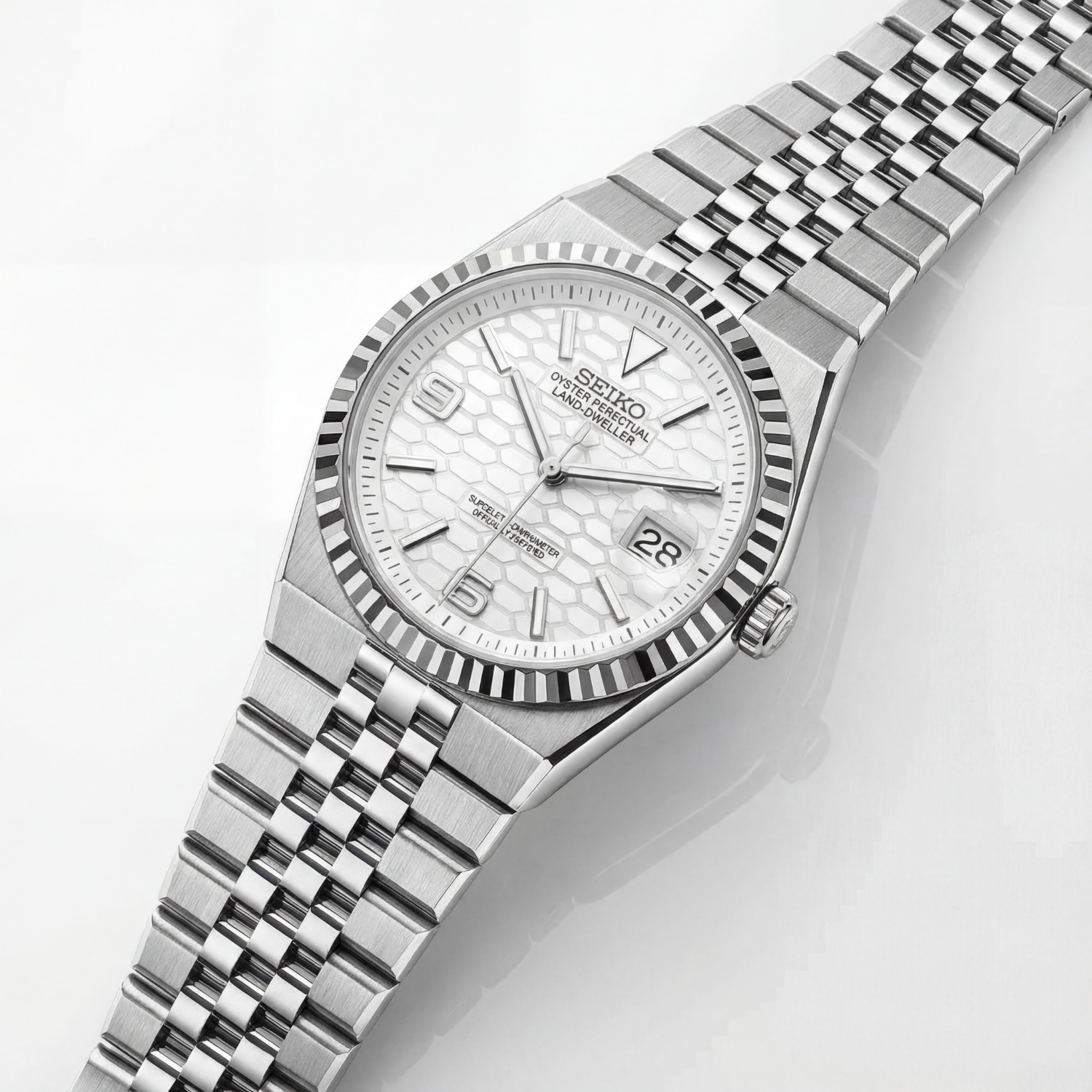 SeikoLand - Dweller - Winter White